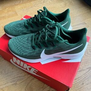 Green Nike Zoom Pegasus 36 Size 9.5